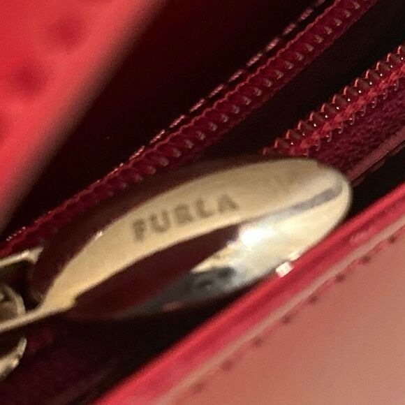 Furla Patent Leather Shoulder Bag Purse Red Buckle Strap Fall Winter Statement - Picture 11 of 15
